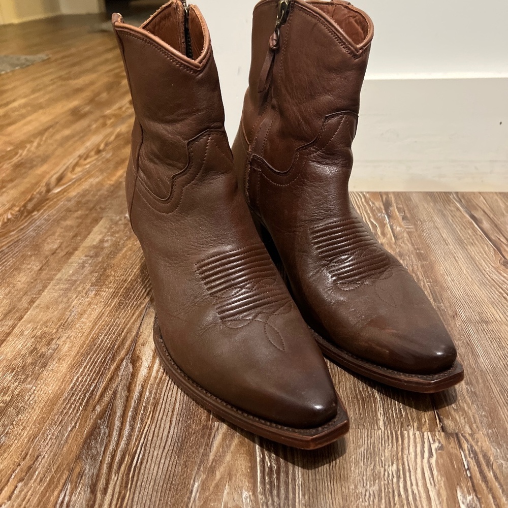 Tecovas Daisy Boots